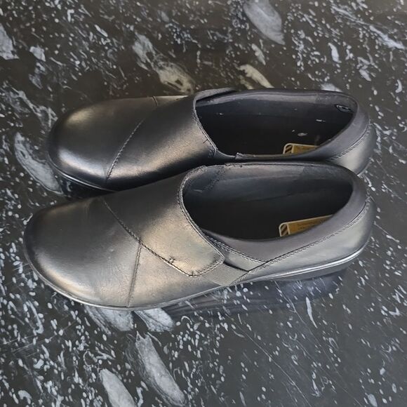 CLARK COLLECTION WOMEN'S GRASP HIGH FLATS - Picture 7 of 16